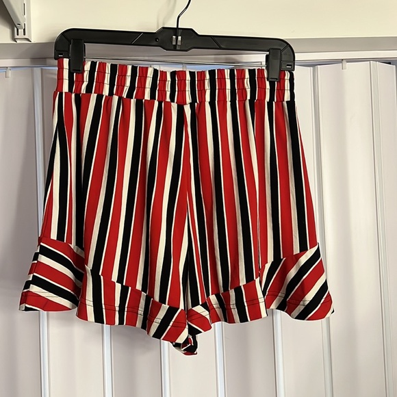 [Express] Belted striped shorts - Picture 2 of 2